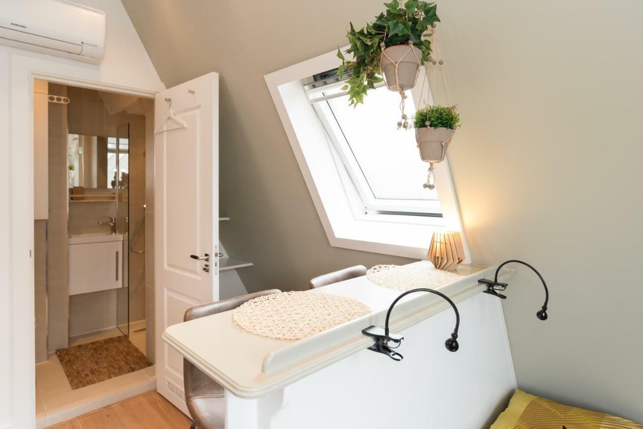 Saint Claire Studio'S Amsterdam Exteriör bild